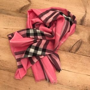 Burberry scarf